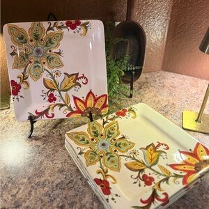Pier 1 Imports Square  Carynthum Floral Dinner Plates, Set of 5, 11 Inch